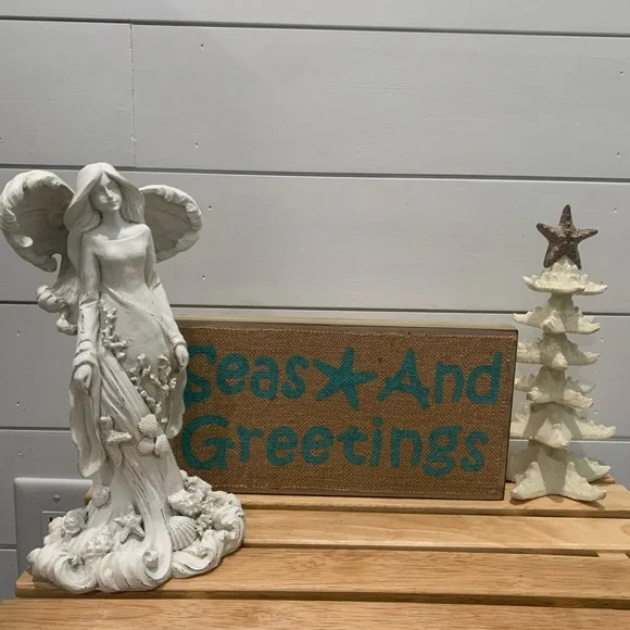 Coastal beach holiday decor- Star fish tree, holiday sign, and sea angel. - Picture 15 of 15